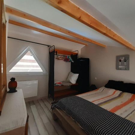 appartement indépendant à 10min des plages au calme proche O'gliss et O'funparken campagne La Jonchere Esterno foto
